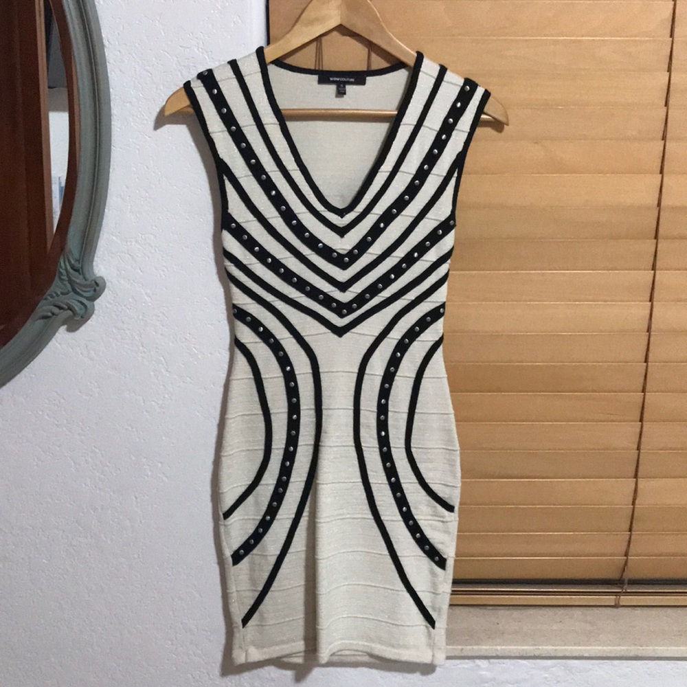 Bodycon cream stripped dress